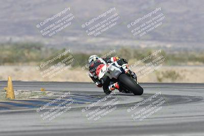 media/Dec-04-2025-Racers Edge (Thu) [[5ebc9f124d]]/2-A Group/5-Session 3 (Turn 14 Backside)/